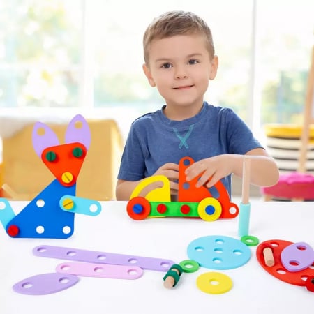Jucării creative - Joc creativ din lemn cu suruburi VARIETY NUT COMBINATION
