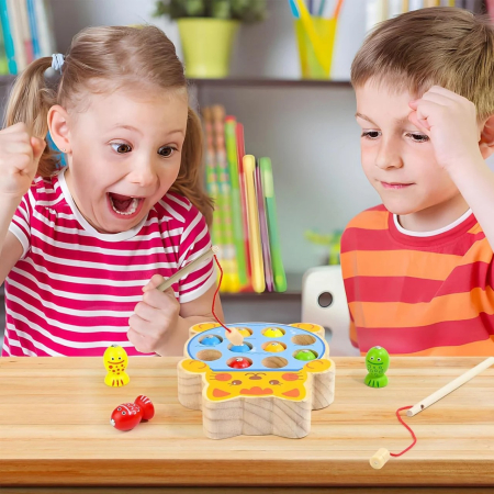 Joc de pescuit magnetic pisicuta din lemn Magnetic Cat Fishing Game [2]