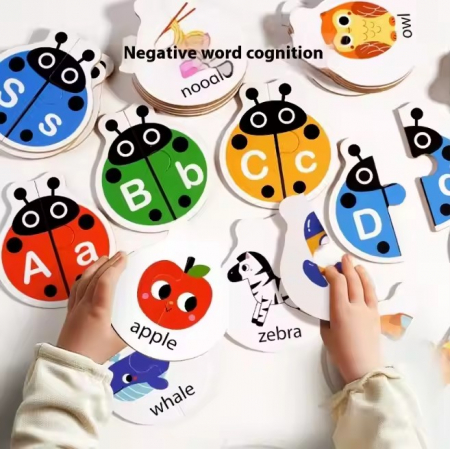 Joc educativ tip puzzle alfabet litere mari si litere mici gargarite Ladybug letters matching toy [4]