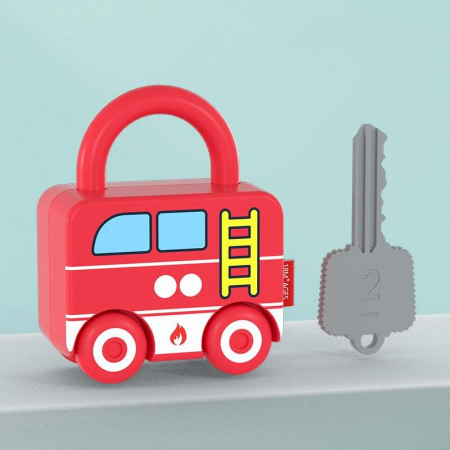 Jucării - Lacat masinuta de pompieri cu cheie cifra 2  PUZZLE MATCHING LOCK