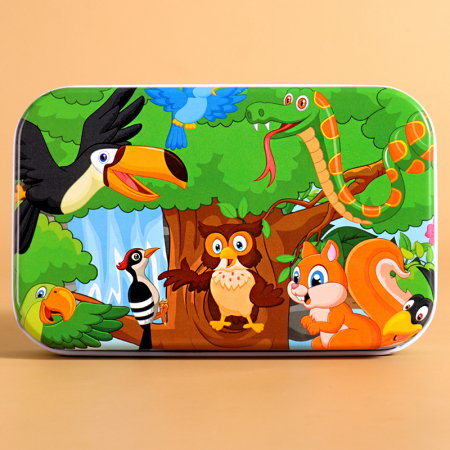 PROMOŢII - Puzzle 60 de piese in cutie metalica- ANIMALE VESELE IN JUNGLA