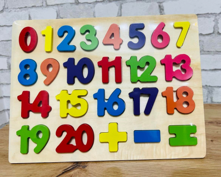 PROMOŢII - Puzzle incastru din lemn cu numere şi operaţii aritmetice