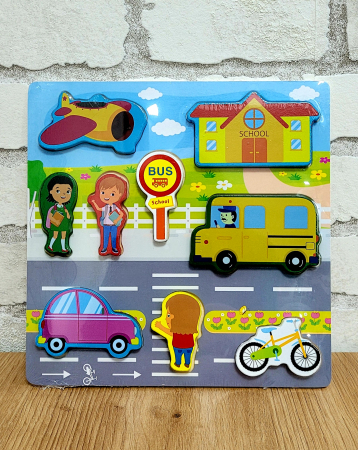 Jucării din lemn - Puzzle incastru in relief din lemn LA SCOALA