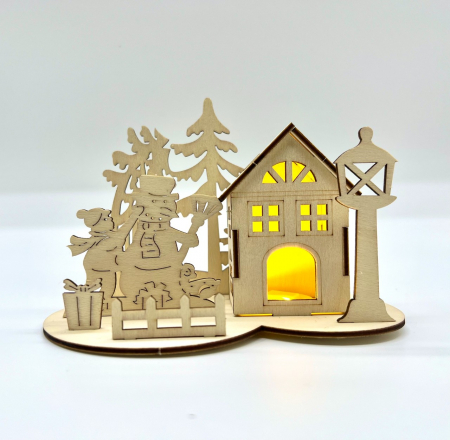 DECORATIUNI - Set de construit macheta din lemn casuta lui Mos Craciun cu lumina led