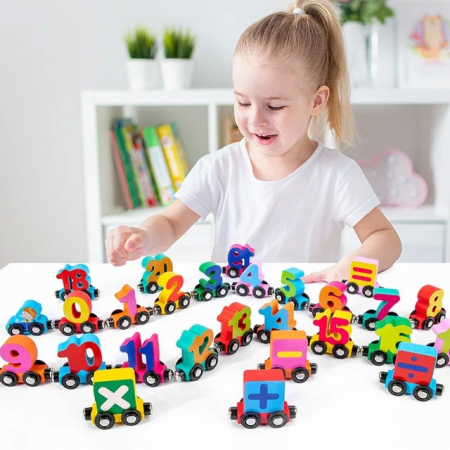 Trenulet din lemn cu prinderi magnetice numere Magnetic Digital Car [1]