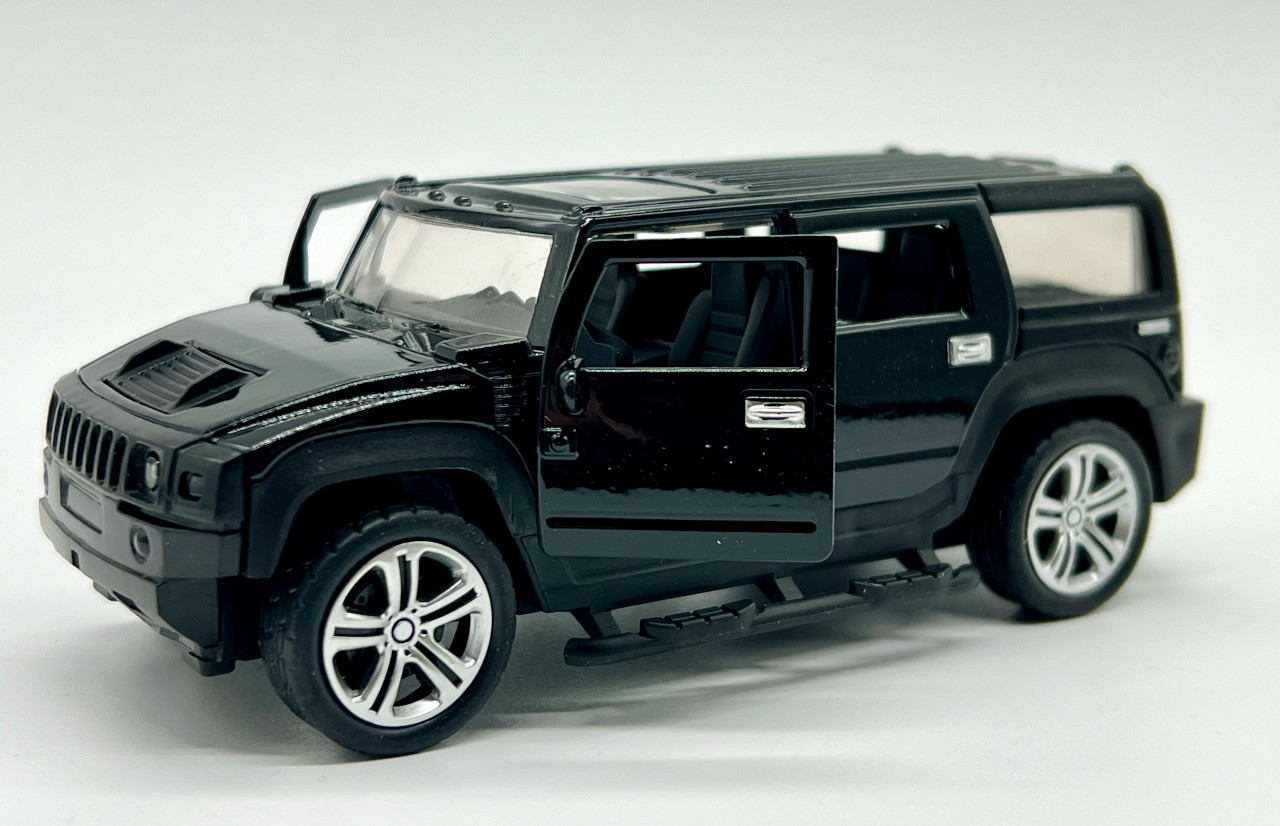 Macheta metalica cu sunete si lumini masinuta tip Hummer 14 cm negru