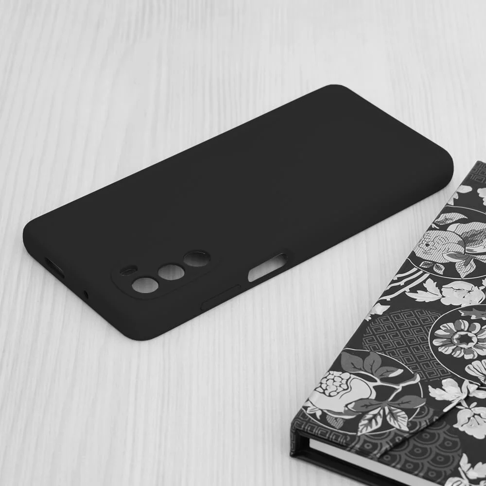 Husa Motorola Moto G62 Silicon Negru cu Microfibra SoftEdge [4]