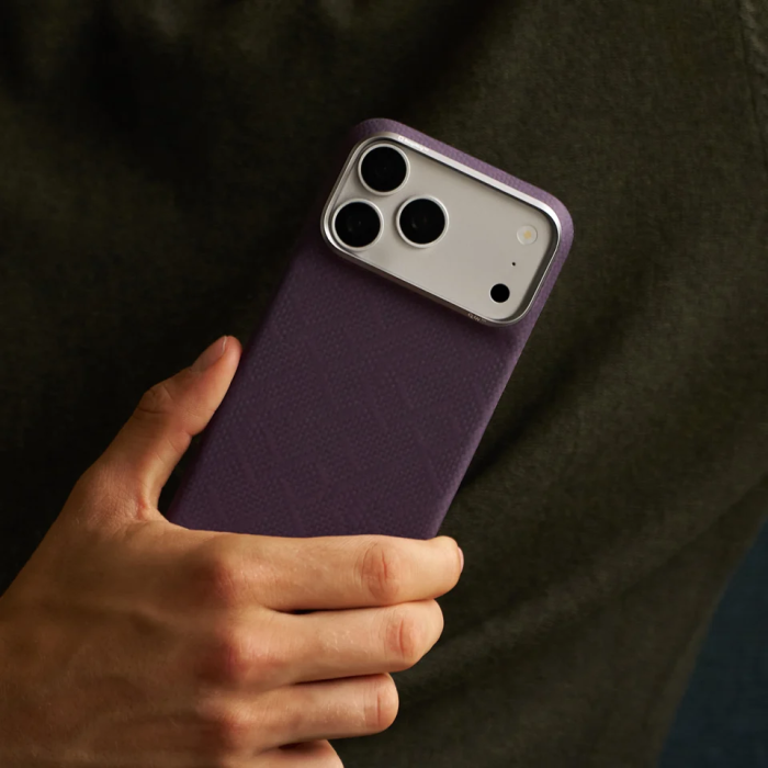 Husa Pitaka iPhone 18 Pro/ 17 Pro, Edge Case, PTK Weaving, PitaTap™, MagSafe, Ultra Slim, Charoite Purple [15]