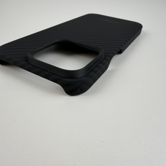 [Outlet] Husa MagEZ 4 Pitaka, Aramida 1500D iPhone 15 Pro Negru/Gri MagSafe [2]