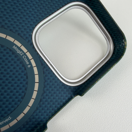 [Outlet] Husa PITAKA MagEZ Case 5 Monogram din Fibra de Aramida 600D, pentru iPhone 16 Pro, Auriu/Verde, Ultra Slim, Compatibila MagSafe [4]