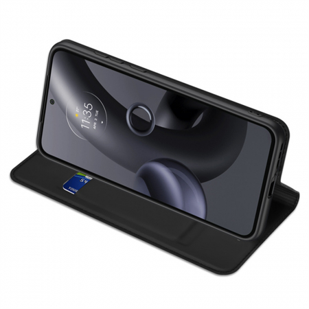 Husa Motorola Edge 30 Neo, Dux Ducis Skin Pro Flip Book, Negru [3]