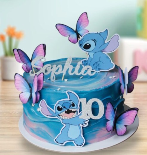 Stitch & Angel – povești de prietenie care zâmbesc de pe torturile Adamea