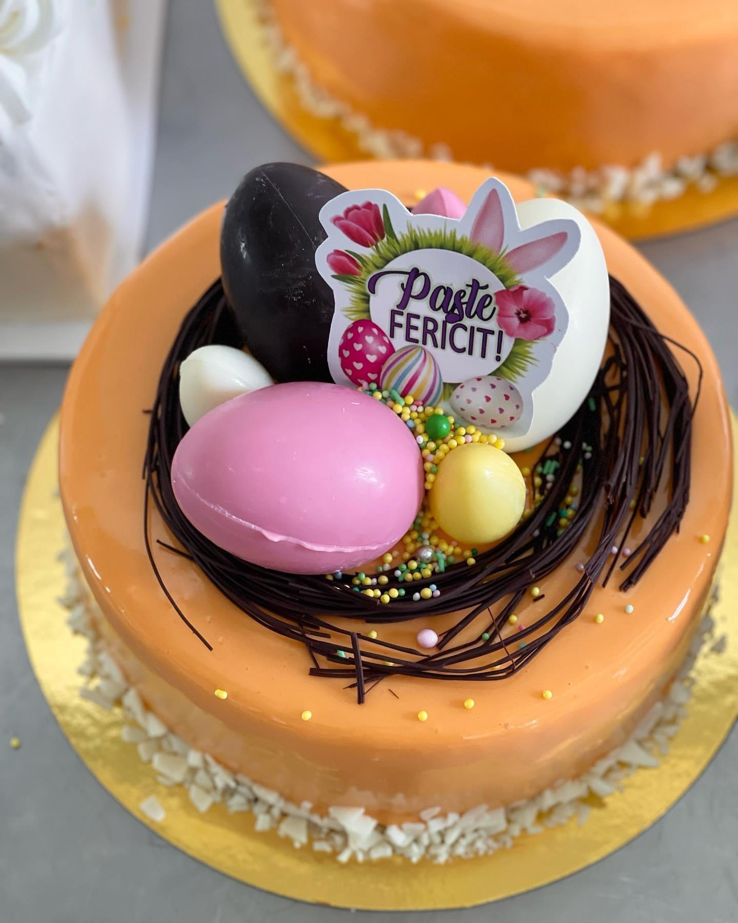 Decoruri pentru torturi de Paște: idei de torturi pascale și toppere premium Adamea pentru cofetării și clienți finali