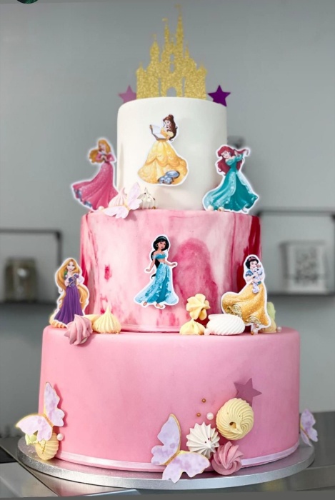 Topper tort sub forma de castel aurtiu [5]