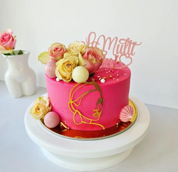 Topper frontal de tort cu chip de femeie stilizat auriu oglinda [14]