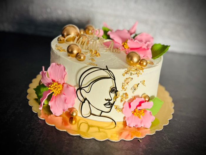 Topper frontal de tort cu chip de femeie stilizat auriu oglinda [25]