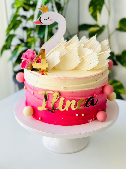 Decoratiune de tort cu lebada cu coronita [5]