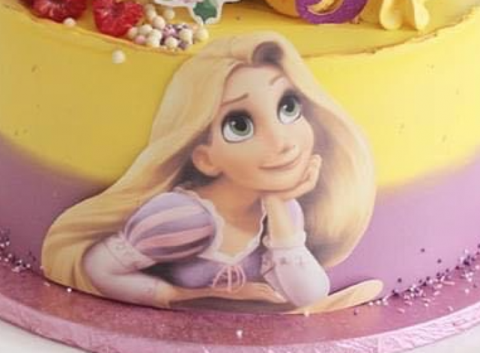 Topper tort bust Rapunzel [3]