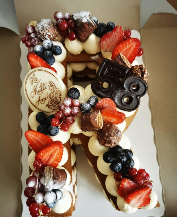 Sablon tort litera R [2]
