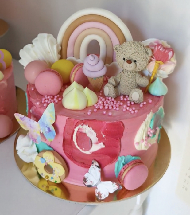 Set toppere de tort cu 6 fluturi albi cu floricele grena [2]