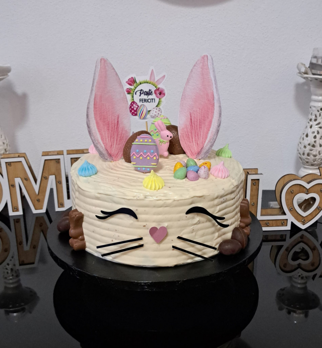 Toppere de tort personalizat cu cap de iepuras cu ochi nas si urechi [8]