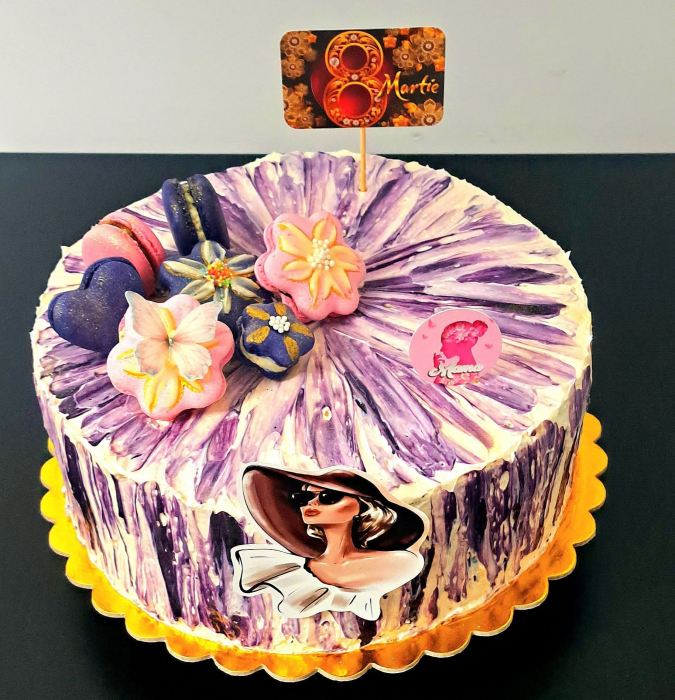 Decor de tort cu cartonas cu 8 martie [2]