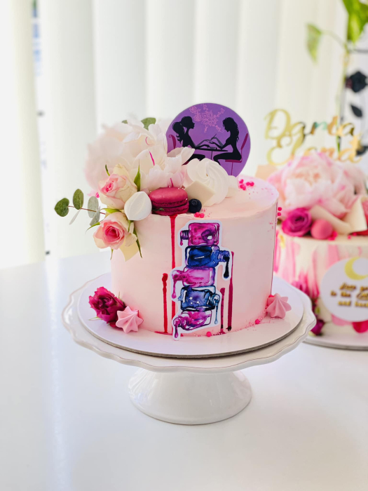 Topper de tort  personalizat cu element special din carton sub forma de elementeelemente pentru manechiurista in salon de nail artist [2]