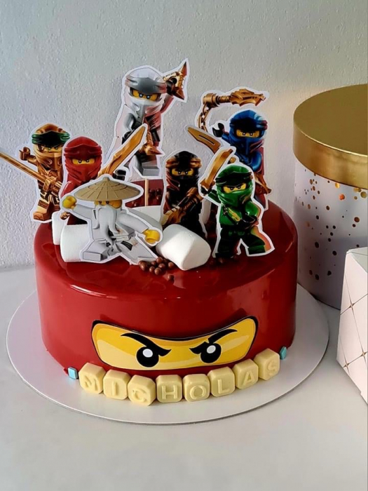 Suita de toppere de tort cu figurine din carton cu personajele din Lego Ninjago. [2]
