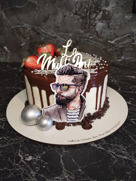 Decor de tort cu ornament din carton sub forma de bărbat in sacou cu barba și ochelari de soare [2]