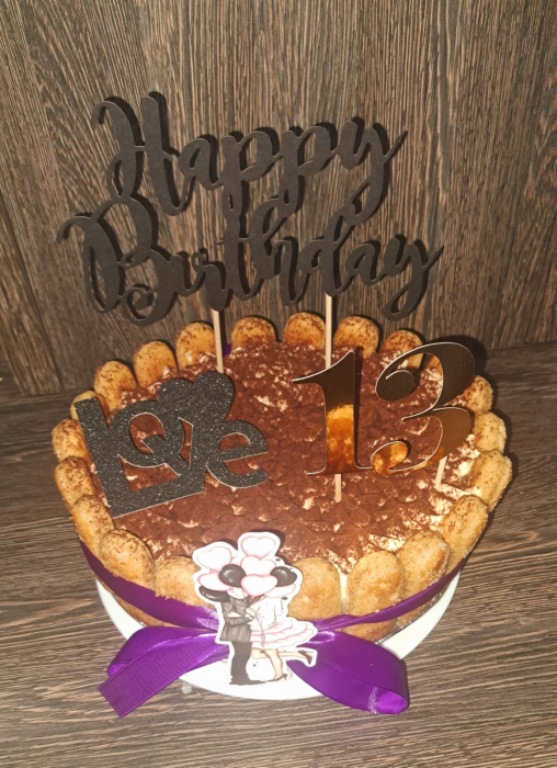 Topper de tort cu element special din carton sub forma de LOVE negru glitter [3]