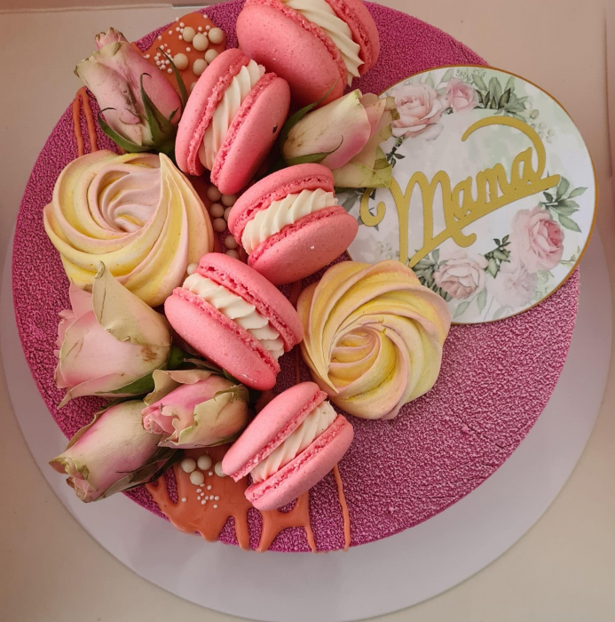 Topper de tort cu element special din carton sub forma de cerc cu flori si mama [2]