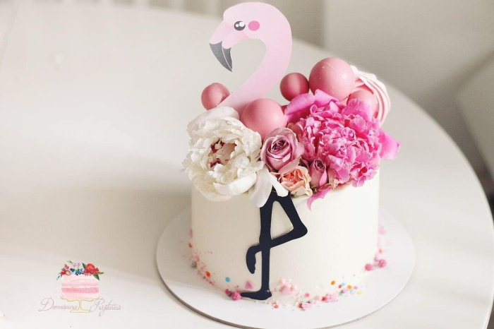 Topper de tort cu flamingo roz [3]