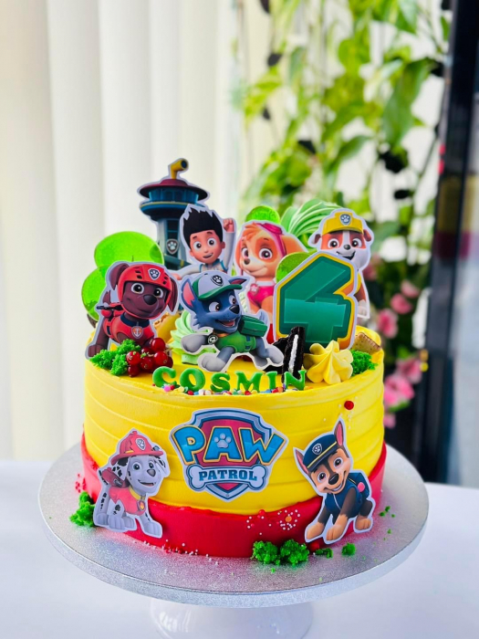 Topper de tort  personalizat cu element special din carton sub forma de  turn realist din Patrula Catelusilor [3]
