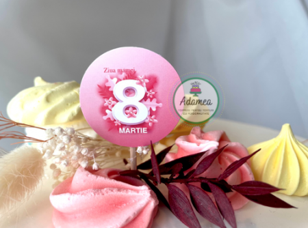 Diverse - decor de tort cu ornament cartonat din carton tip Mini stegulet de 8 martie cu flori pe fundal roz