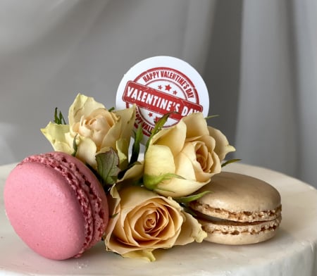 Decor tort cu cartonaj cu stampila Valentine