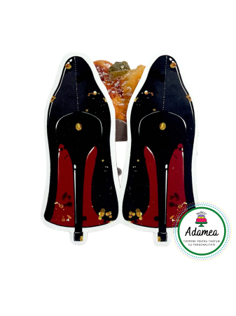 Frontal - Topper de tort  personalizat cu element special din carton sub forma de pantofi sexy glam negri cu talpa rosie tip Louboutin