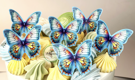 Fluturași - Decor de tort cu ornament din carton sub forma de fluturi bleu culori intense