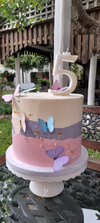 Toppere tort fluturi colorati pastel