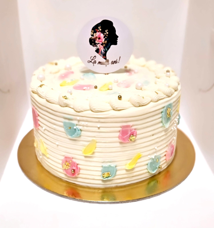 topper de tort cu element special din carton cu flori si La multi ani [4]