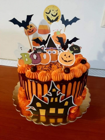 Suita toppere de Halloween cu casuta