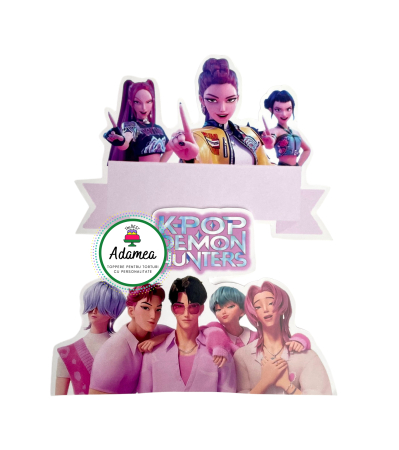 Topper de tort  personalizat cu element special din carton sub forma de banner personalizabil cu fetele de la Demon Hunters si grup cu baietii de la Saja boys