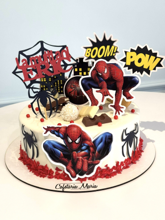 Suita de tort cu Spiderman si personalizata [25]
