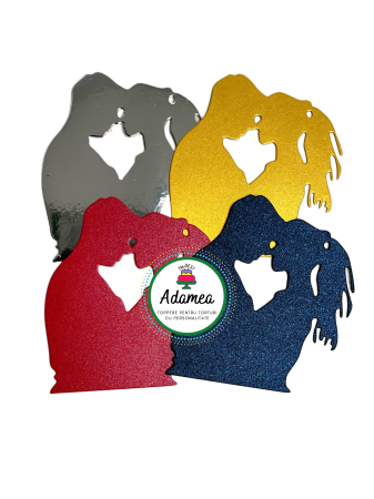 Topper de tort cu element special din carton sub forma de silueta de indraostiti negru sidef [1]