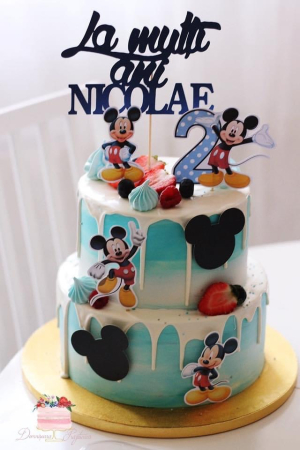 Topper de tort  personalizat cu element special din carton sub forma de Mickey cu cifra 2 bleu cu buline albe [2]