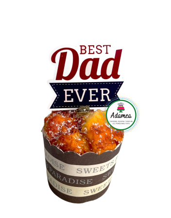 Pentru domni, tatici si cavaleri - Topper tort personalizat cu element din carton cu Best dad ever pentru cel mai bun tatic