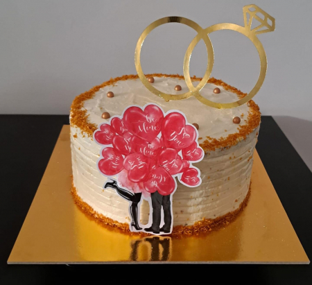 Topper de tort cu doi intragostiti care se saruta sub baloane [1]