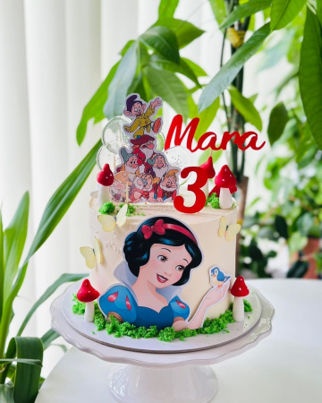Topper de tort  personalizat cu element special din carton  cu printesa Alba ca Zapada [1]