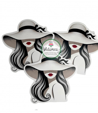 Topper de tort  personalizat cu element special din carton sub forma de  chip de femeie senzuala cu palarie alb negru si buze  intr-un rosu aprins