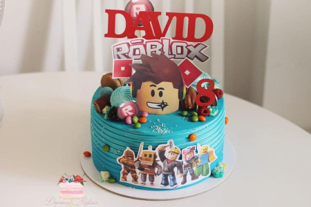 Topper de tort personalizat realizat din carton premium cu cap personaj Roblox [14]