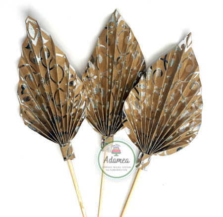 Decor de tort cu ornament tip evantai din carton maro natur si argintiu metalic [0]